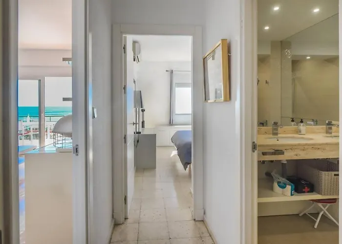 Appartement Over The Sea Amazing Views Beachfront *