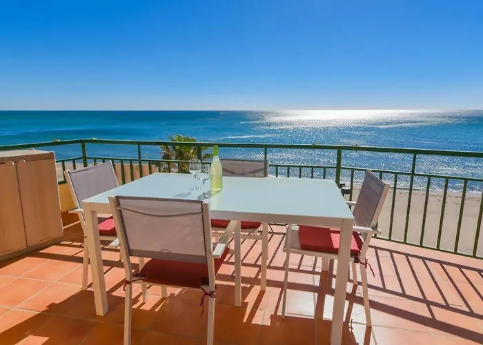 Over The Sea Amazing Views Beachfront Appartement