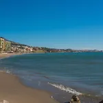 Over The Sea Amazing Views Beachfront شقة