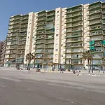 شقة Over The Sea Amazing Views Beachfront