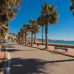 شقة Over The Sea Amazing Views Beachfront